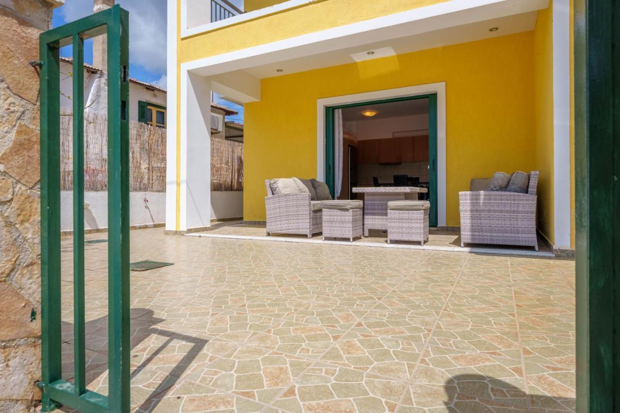 Niko'S Central Skala Apartments ภายนอก รูปภาพ